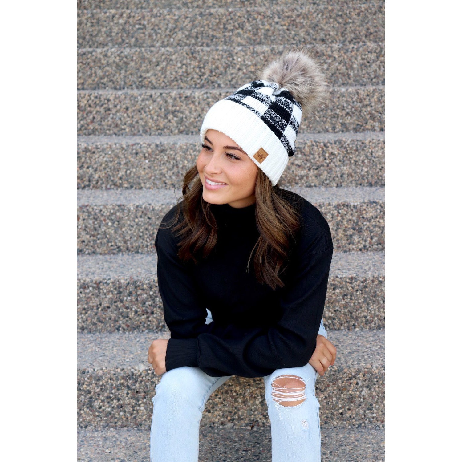 Black and White Knit Pom Hat - BFF Here