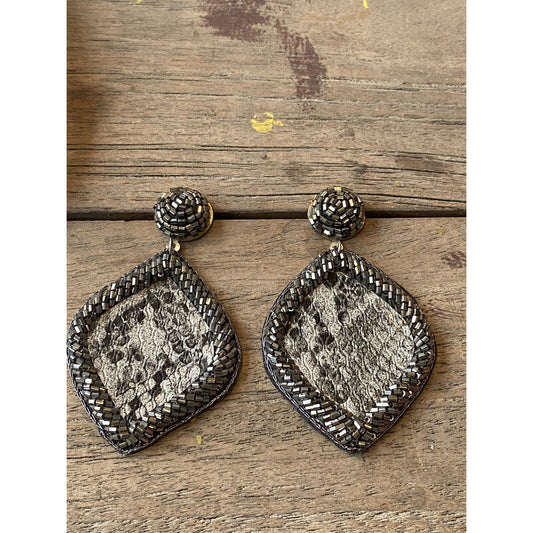 Hematite Snakeskin Seed Bead Earrings - BFF Here