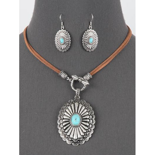 Western Style Toggle Oval Necklace Set - BFF Here