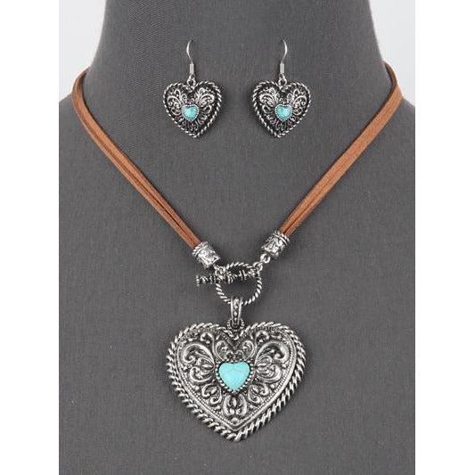 Western Style Toggle Heart Necklace Set - BFF Here