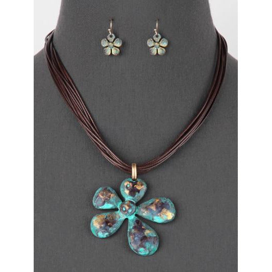 Flower Necklace and Earring Set - BFF Here