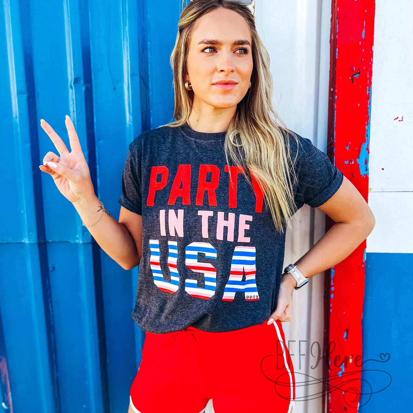 Party in the USA T-Shirt - BFF Here