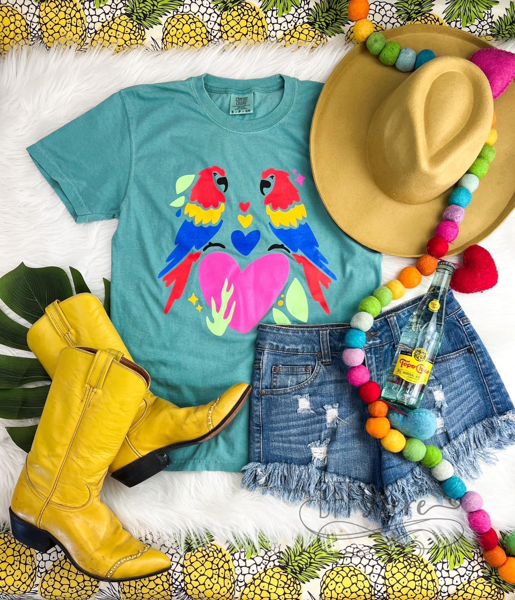 Preorder—Macaw Love Birds T-Shirt - BFF Here