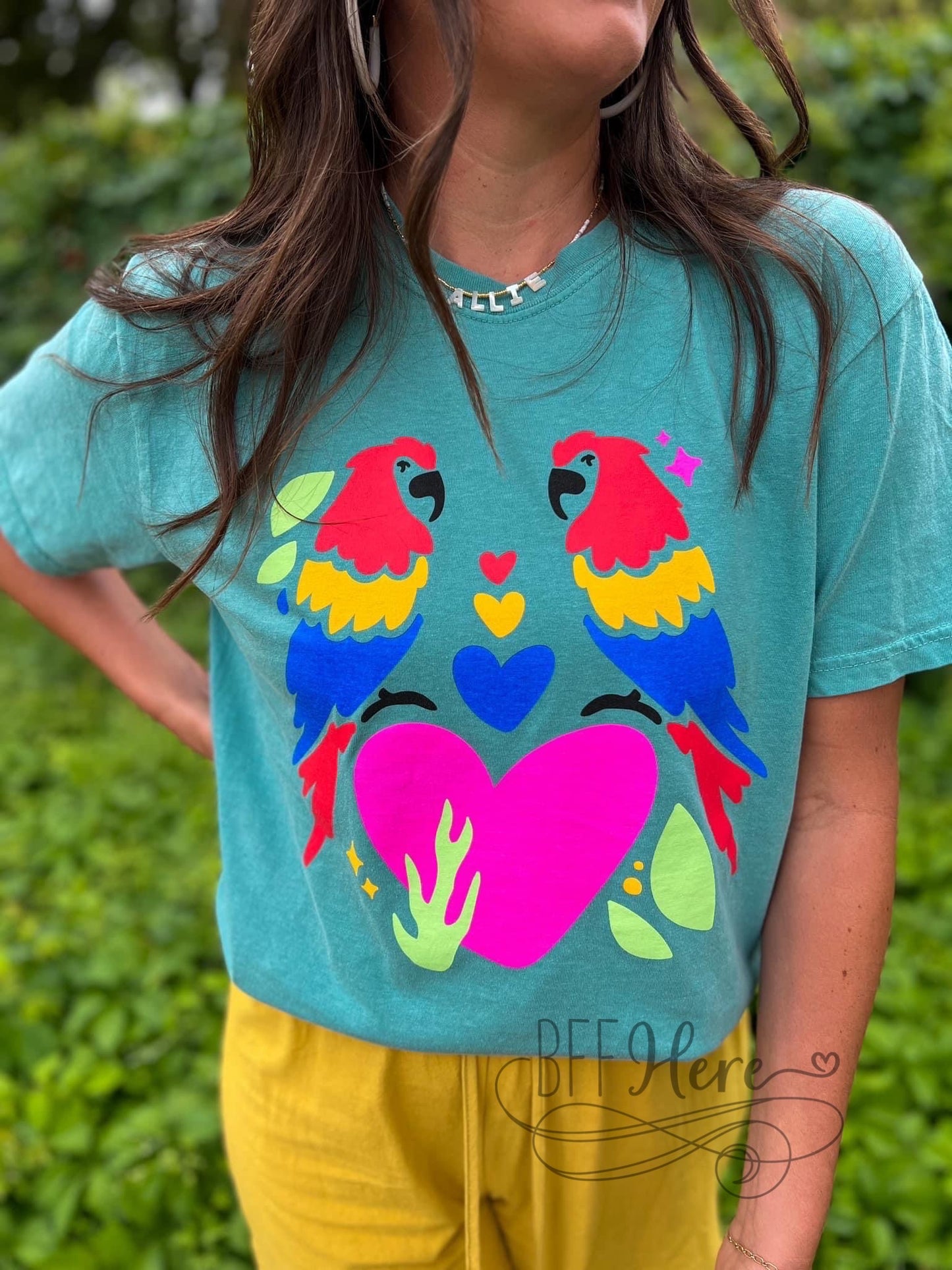 Preorder—Macaw Love Birds T-Shirt - BFF Here