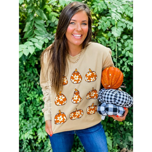 Daisy Pumpkin Sweatshirt - BFF Here