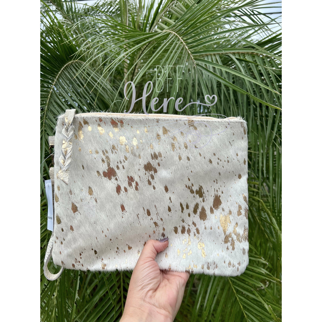 Landon Cream/Gold Metallic Leather Clutch - BFF Here