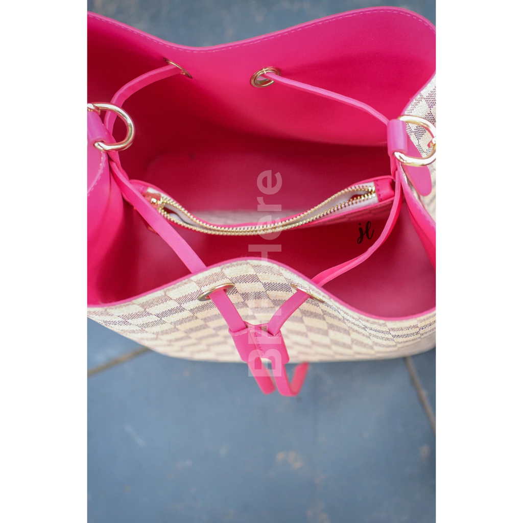 Crew Checkered Bucket Bag - BFF Here