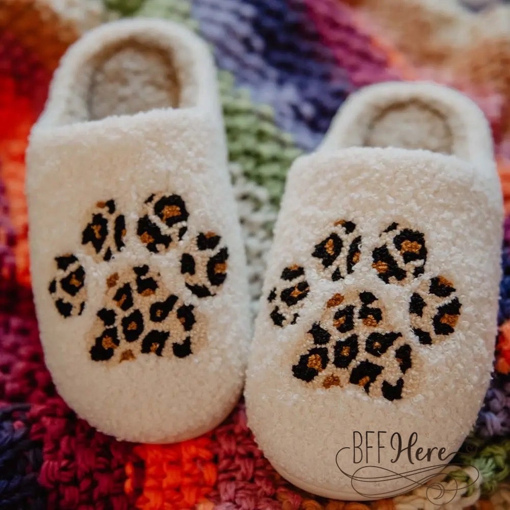 Preorder— Paw Print Leopard Sherpa Slippers - BFF Here