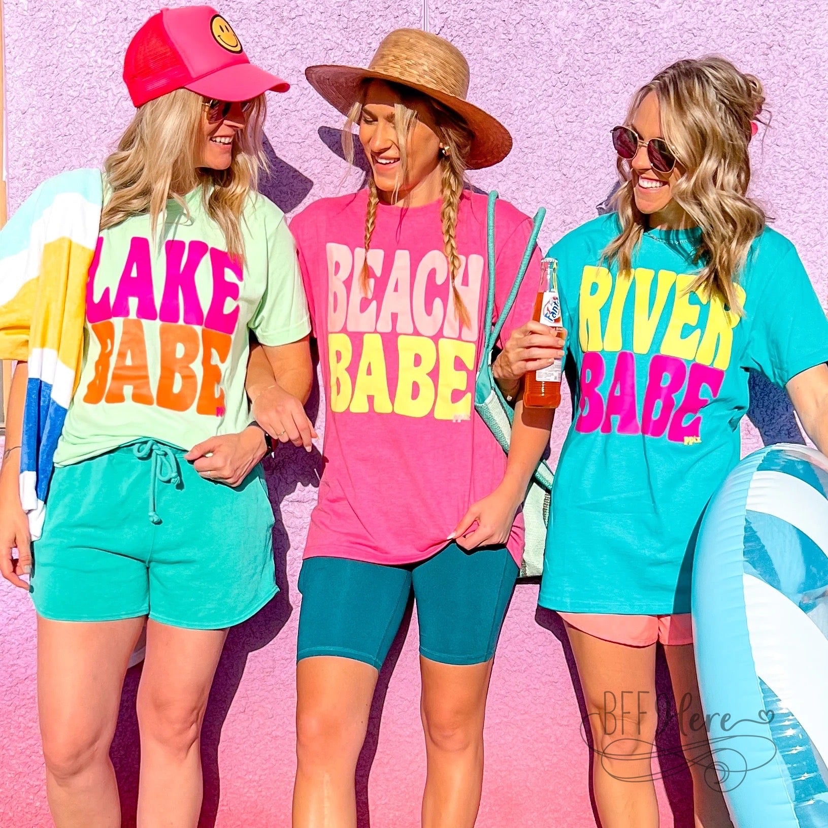 River Babe T-Shirt - BFF Here