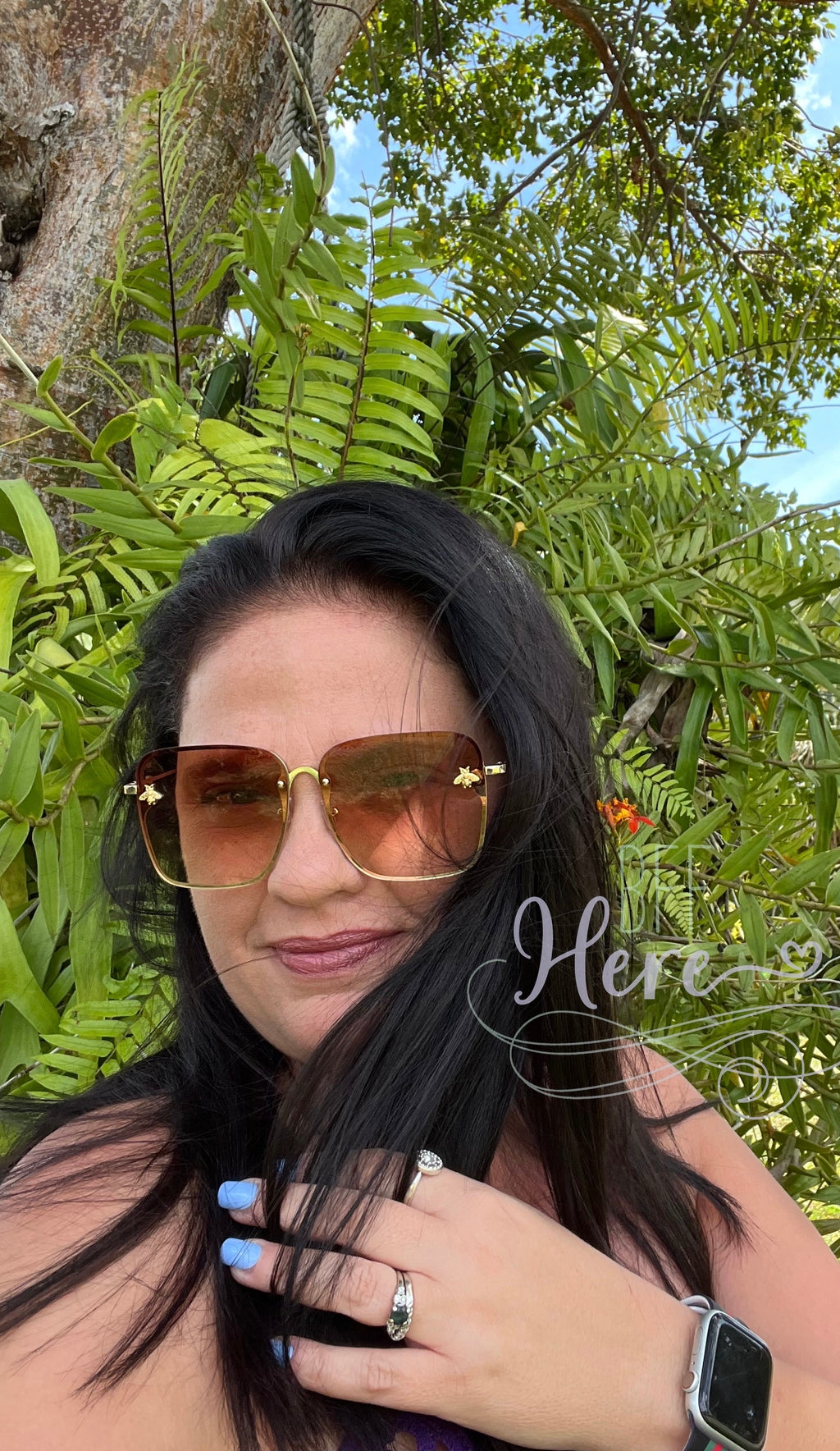 Honey Bee Square Framed Sunglasses -- Choice of Color - BFF Here