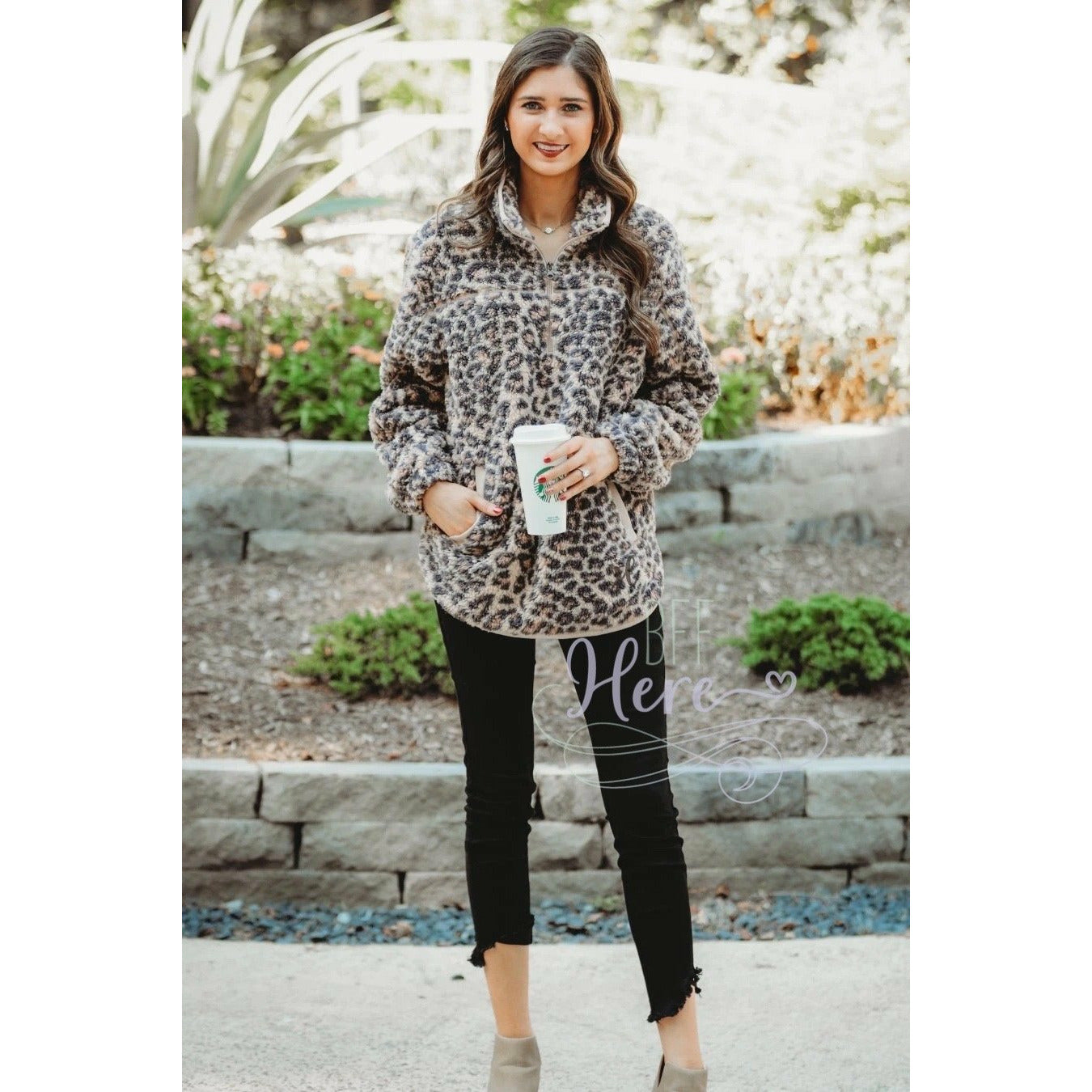 Lizzie Leopard Pullover - BFF Here