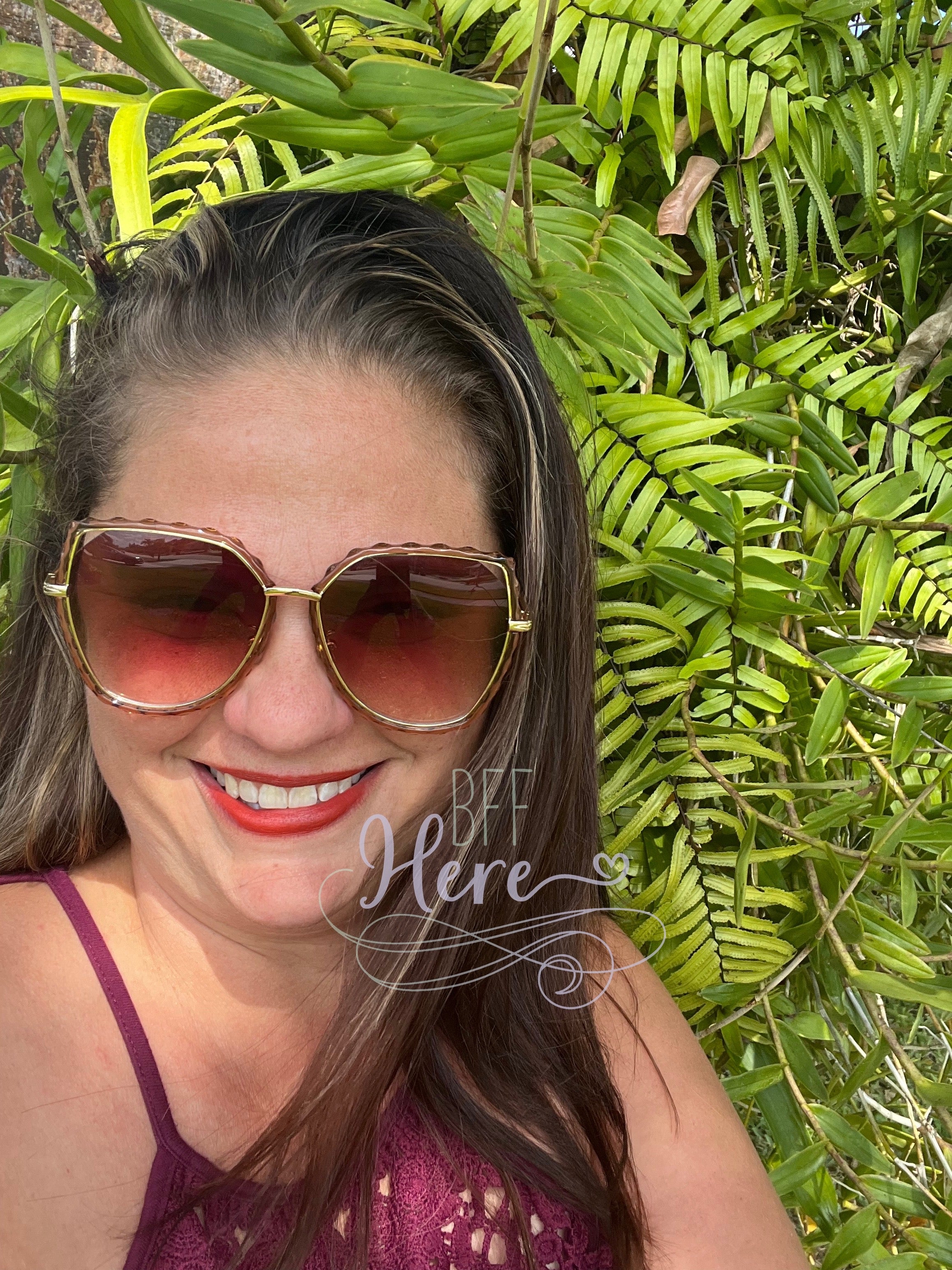 Manhattan Scalloped Framed Sunglasses - BFF Here