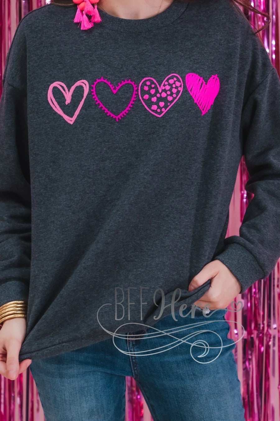 PREORDER-Sweetheart Patch Sweatshirt - BFF Here