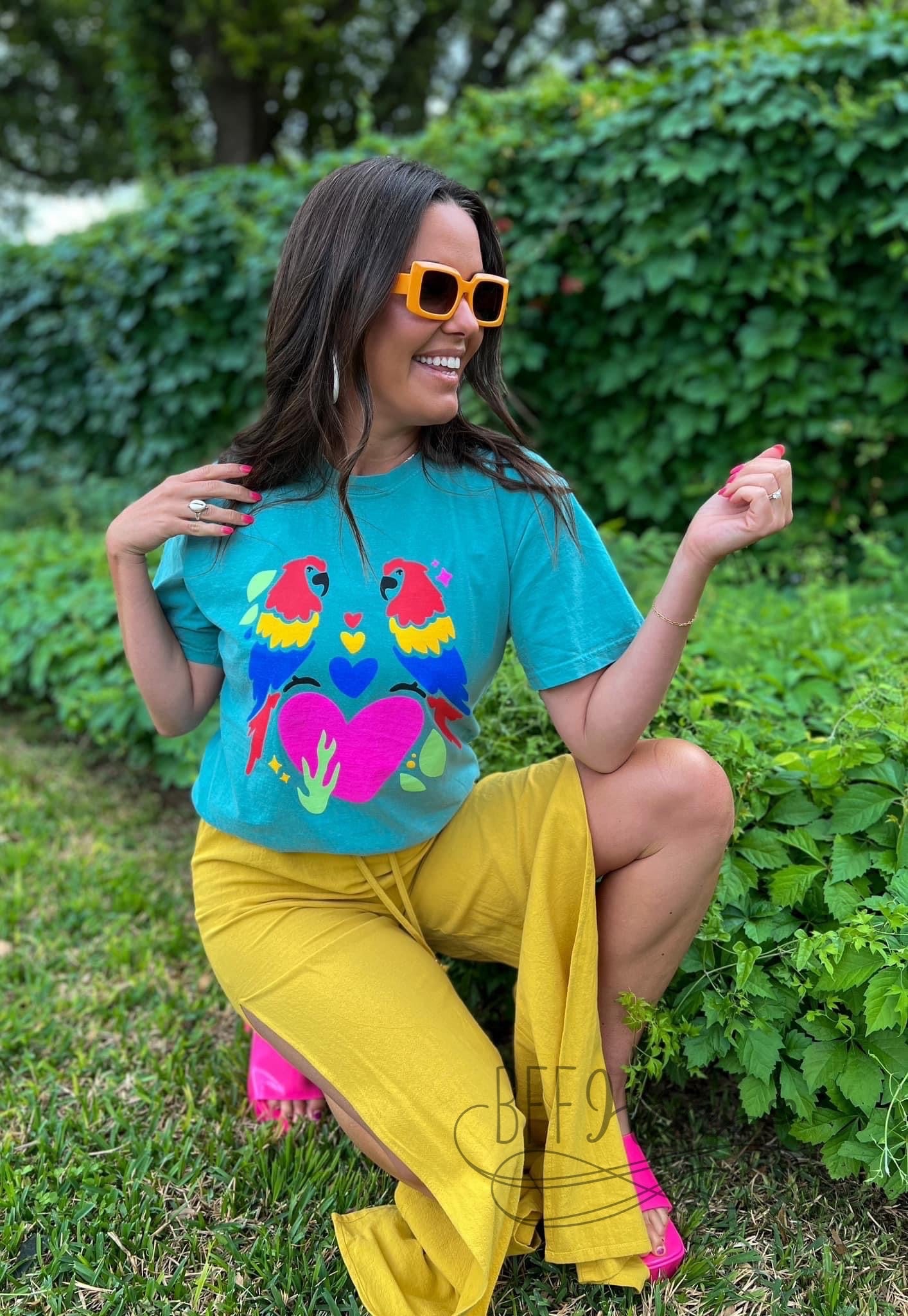 Preorder—Macaw Love Birds T-Shirt - BFF Here