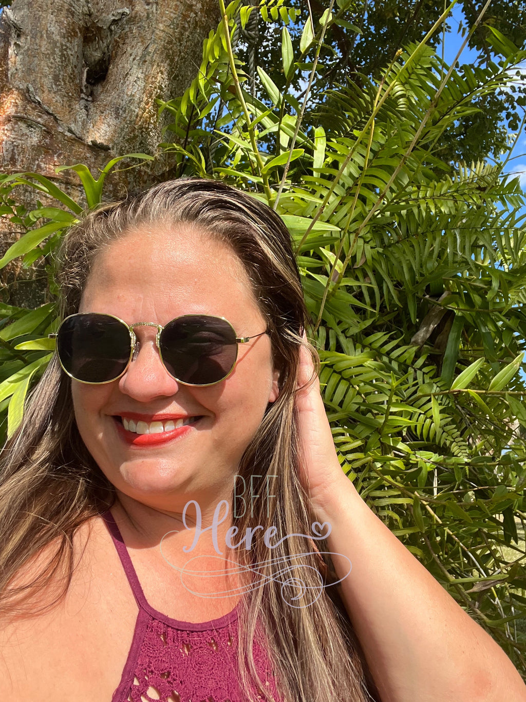 Total Babe Retro Sunglasses - BFF Here