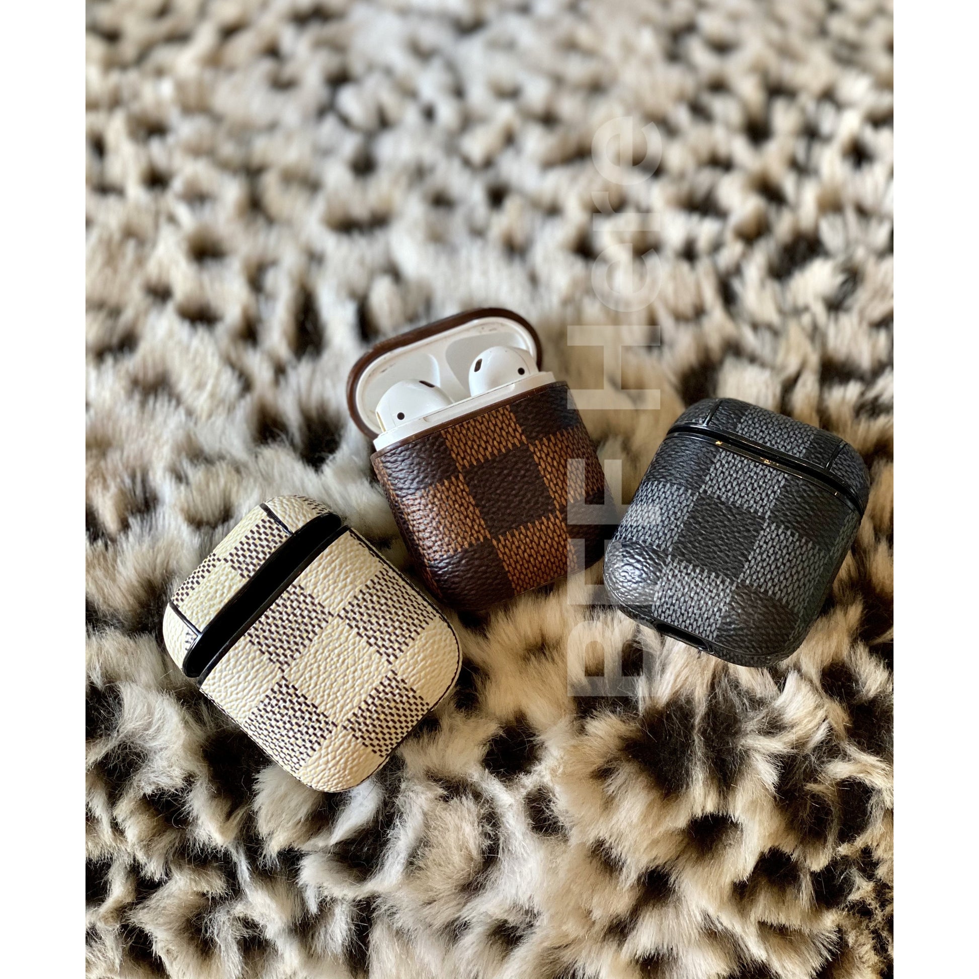 Edie Earbud Case — Choice of Color - BFF Here