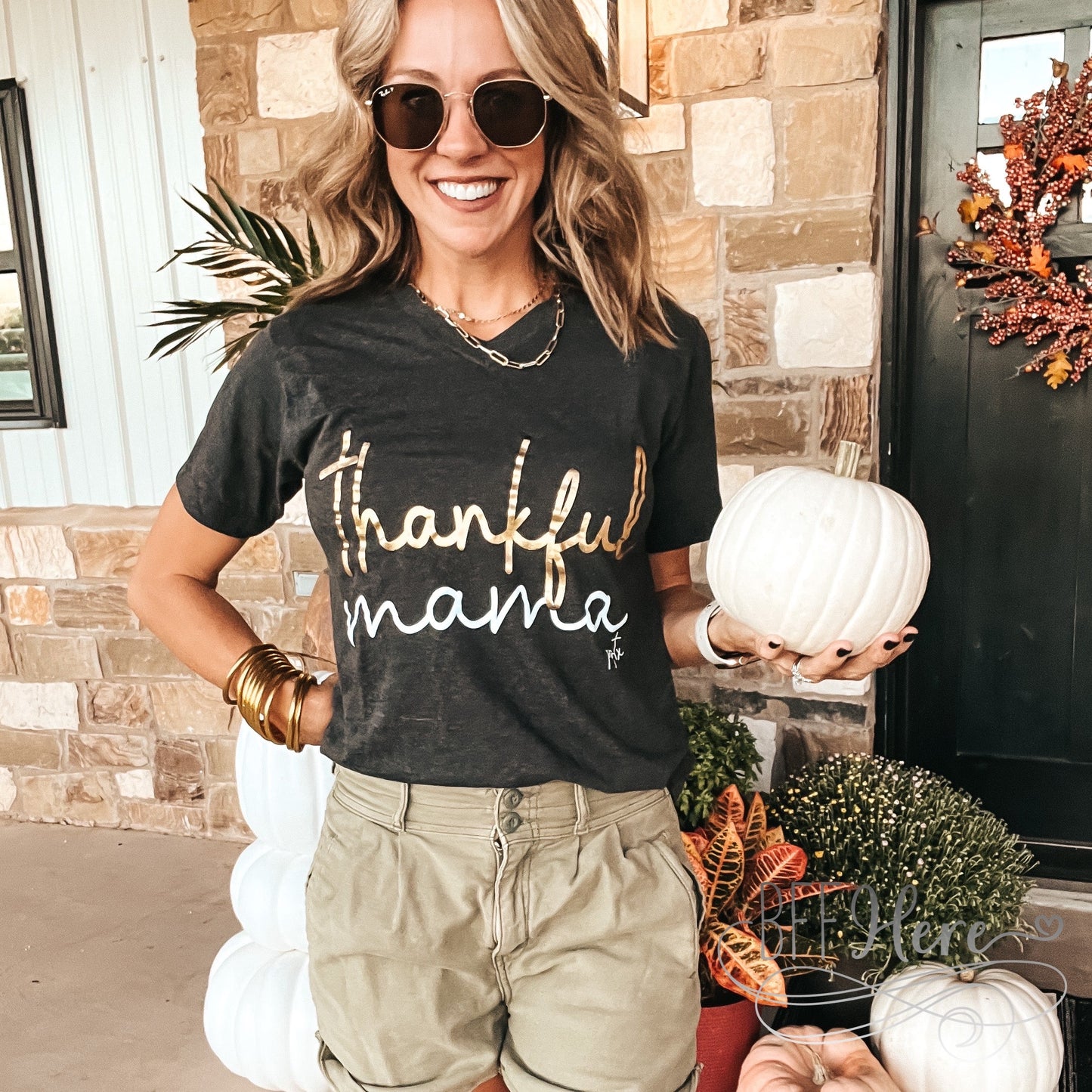 Thankful Mama Charcoal V-neck - BFF Here