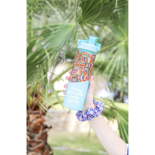 Glass Water Bottle -20oz - Dreams - BFF Here