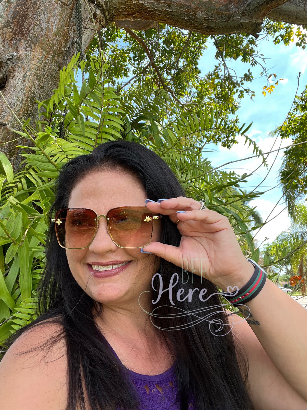 Honey Bee Square Framed Sunglasses -- Choice of Color - BFF Here