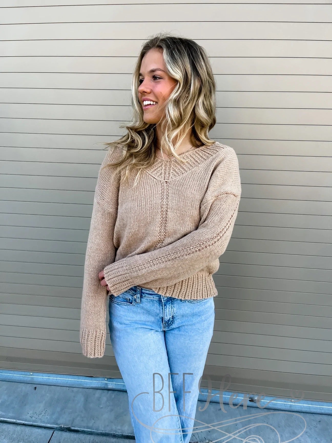 Very Impressed V-Sweater - BFF Here