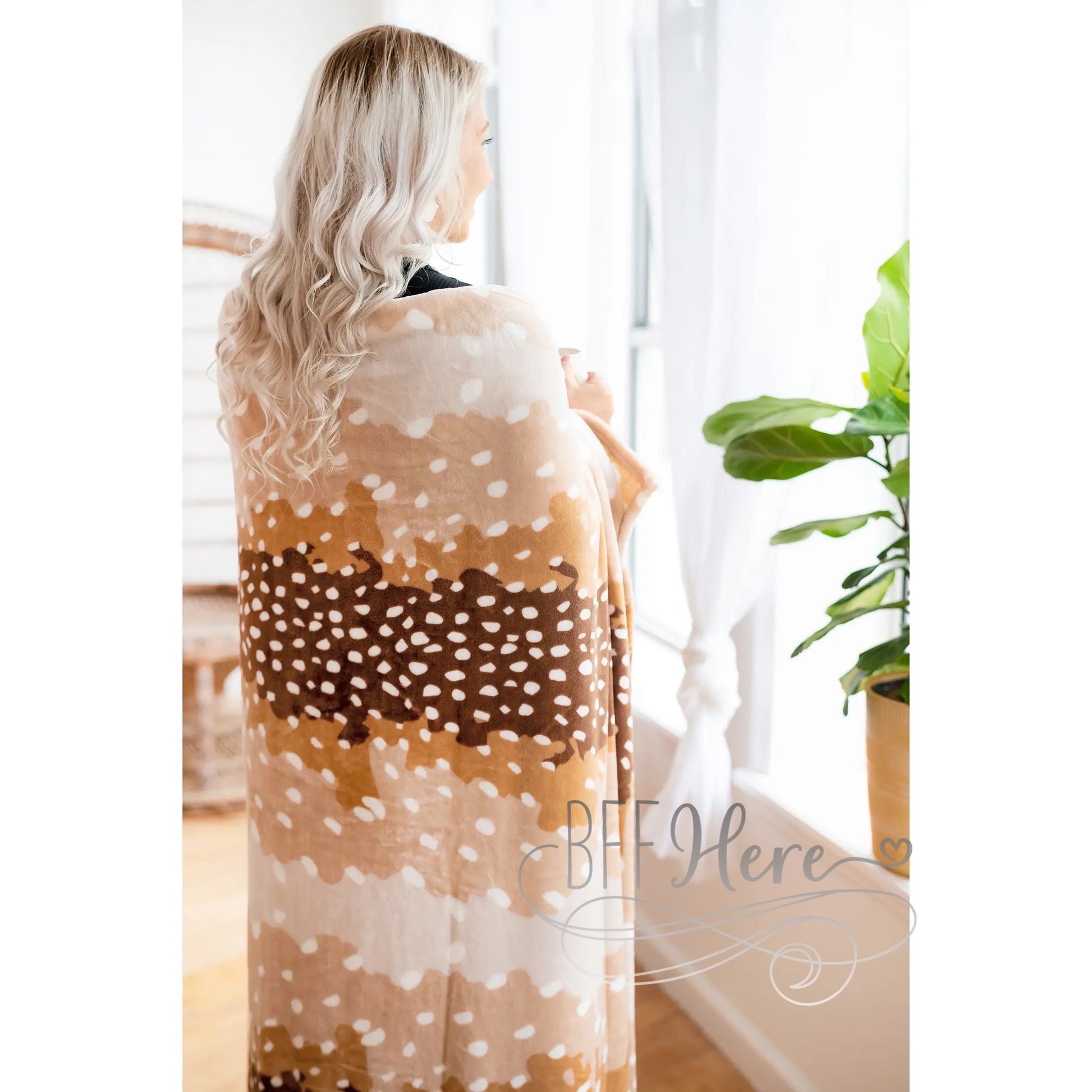 Fawn Cozy Blanket - BFF Here