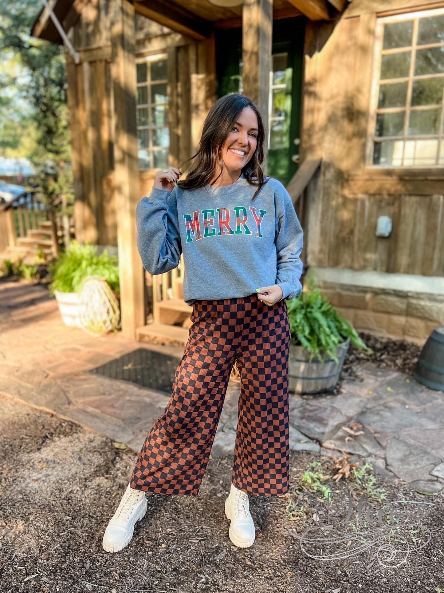 PREORDER—Merry Plaid Sweatshirt - BFF Here